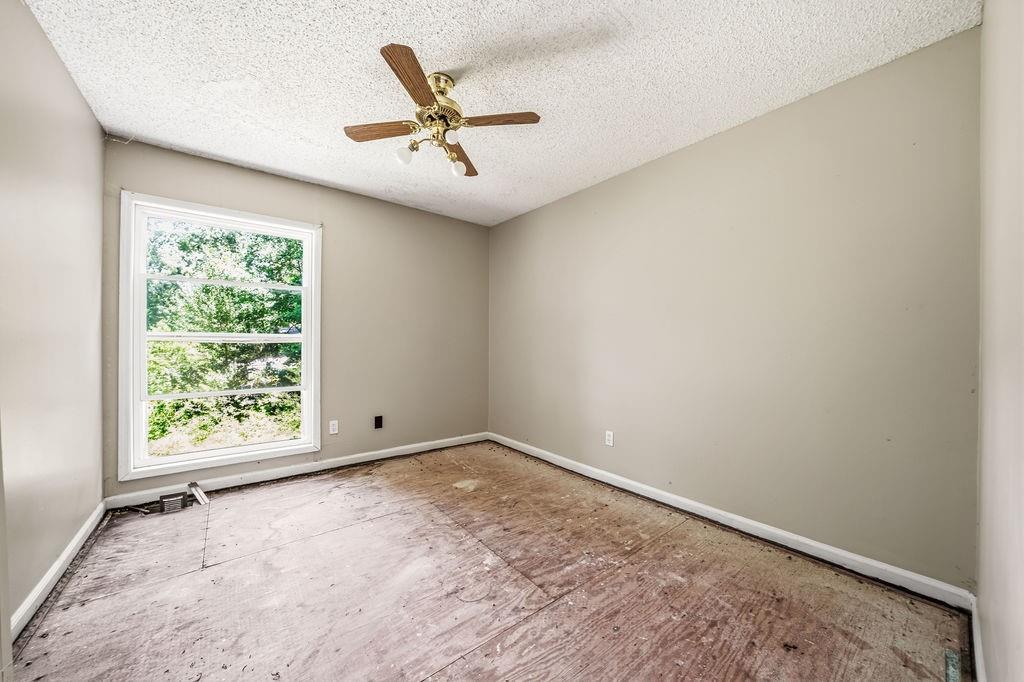 1951 Kinridge Road