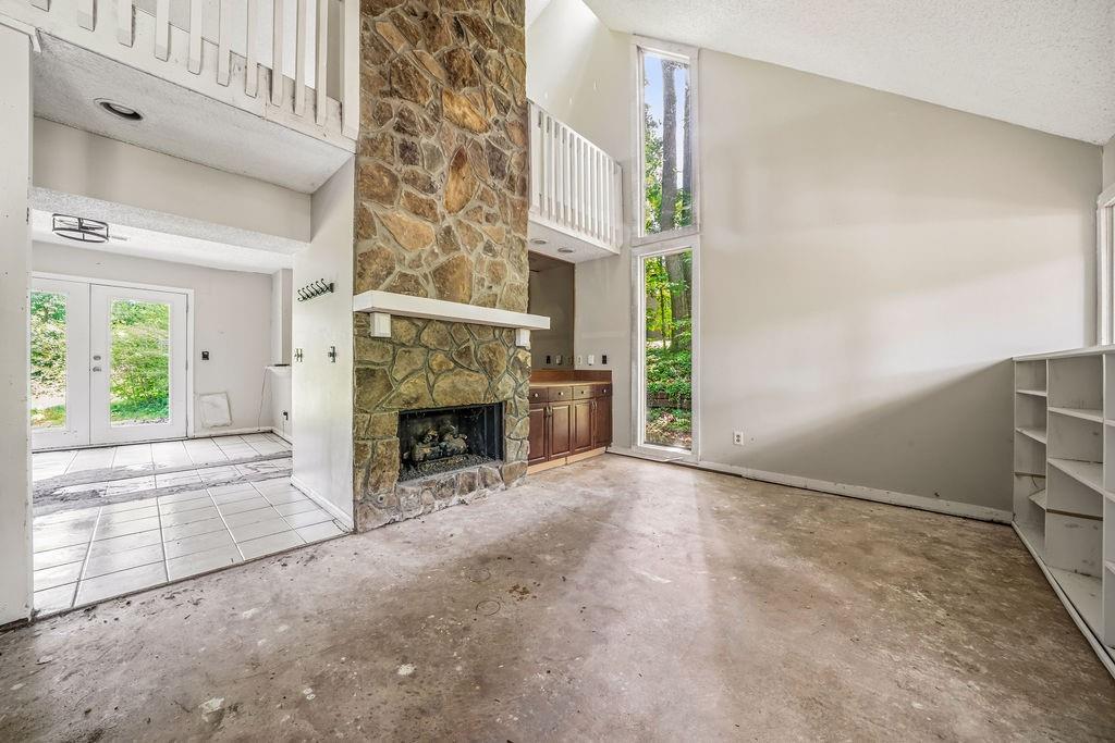 1951 Kinridge Road