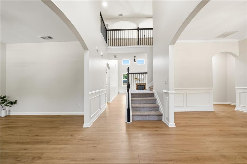 64 Windsor Way