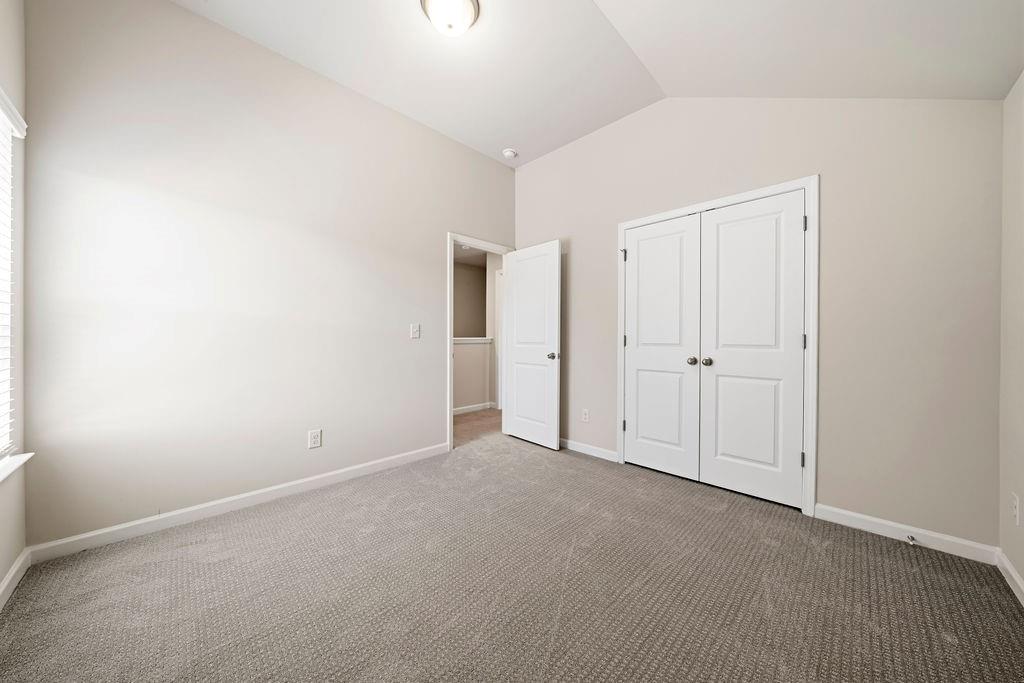 5065 Ivy Cottage Lane