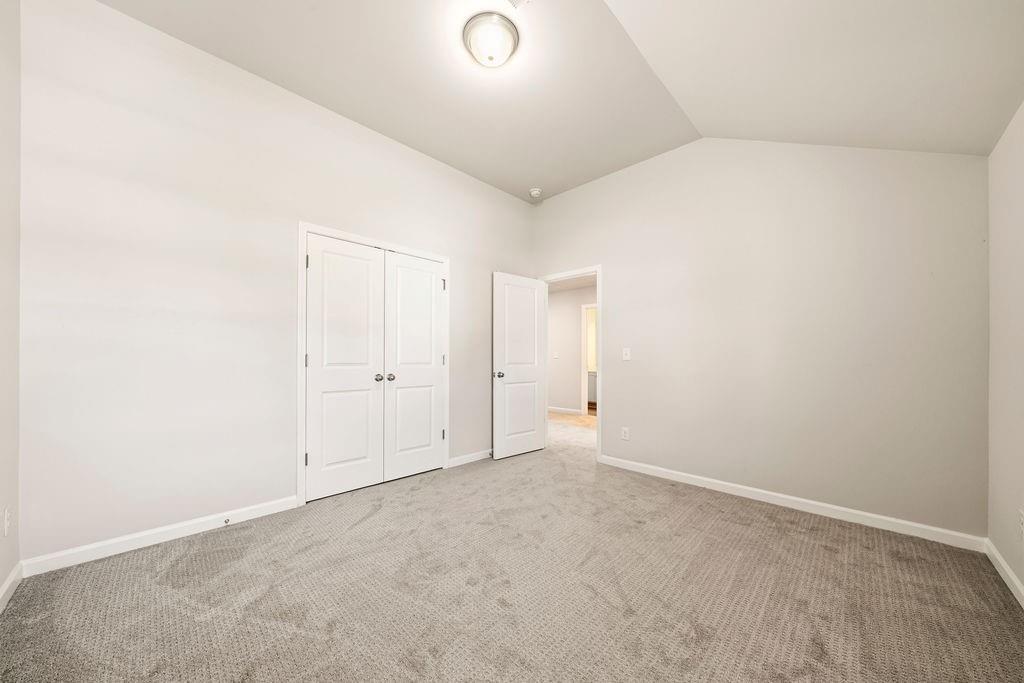 5065 Ivy Cottage Lane