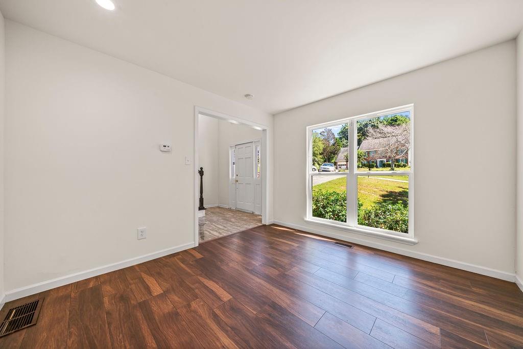 77 Hunters Green