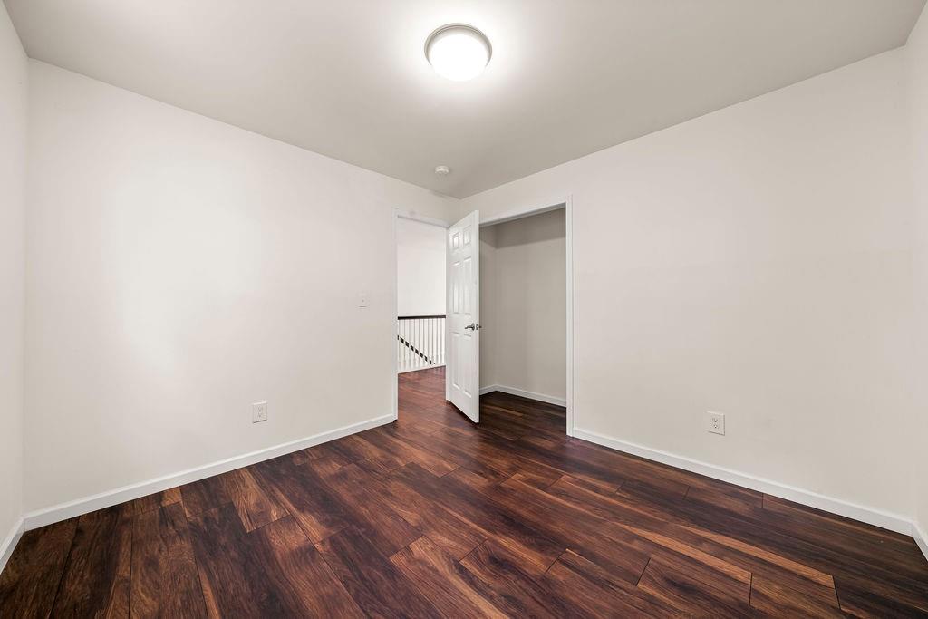 77 Hunters Green