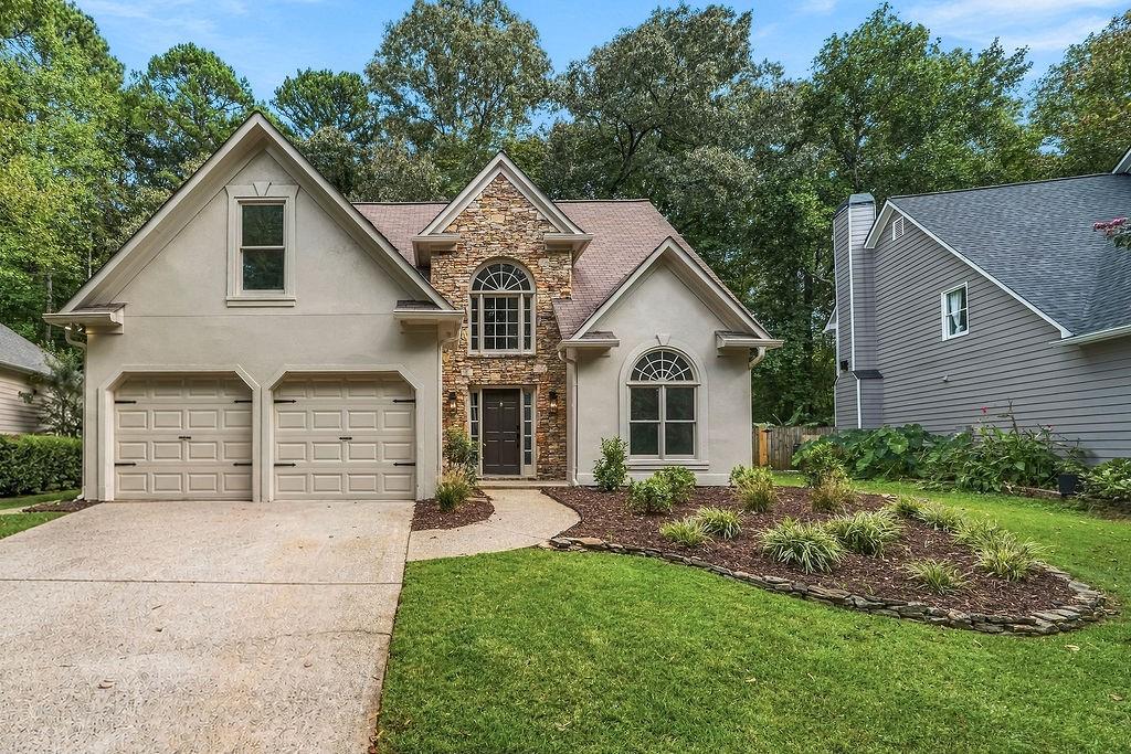 4052 Thornbrook Lane