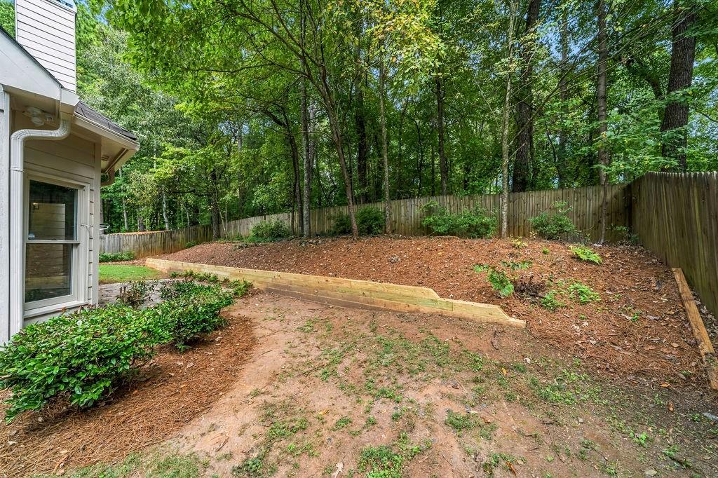 4052 Thornbrook Lane