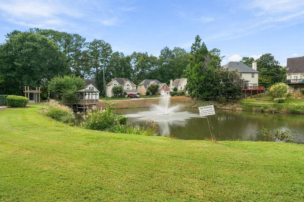 4052 Thornbrook Lane
