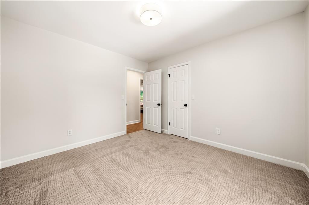 85 Geraldine Drive SE