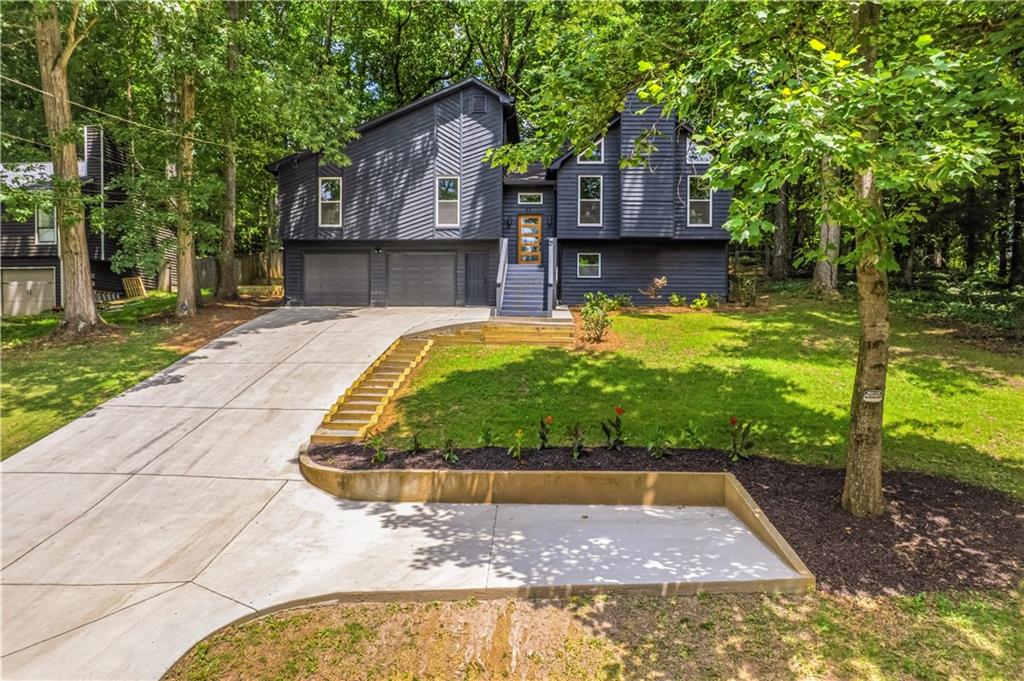 85 Geraldine Drive SE