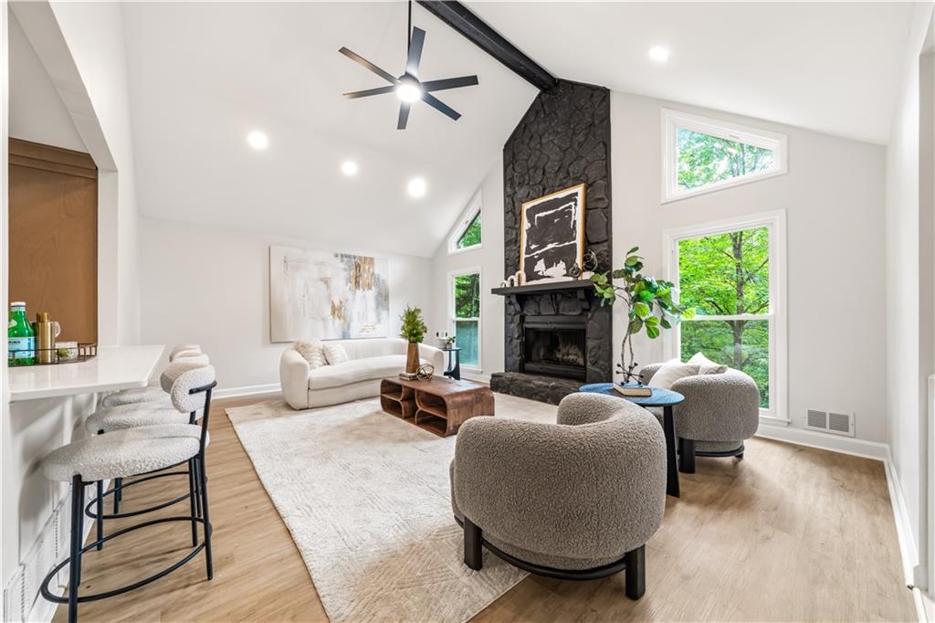 85 Geraldine Drive SE