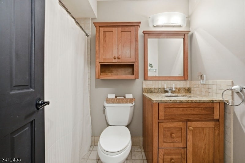 160 Overlook Dr