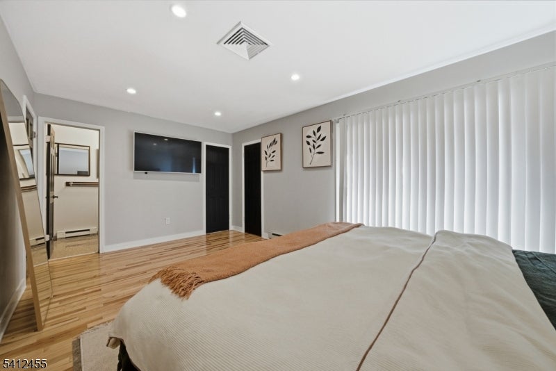 160 Overlook Dr