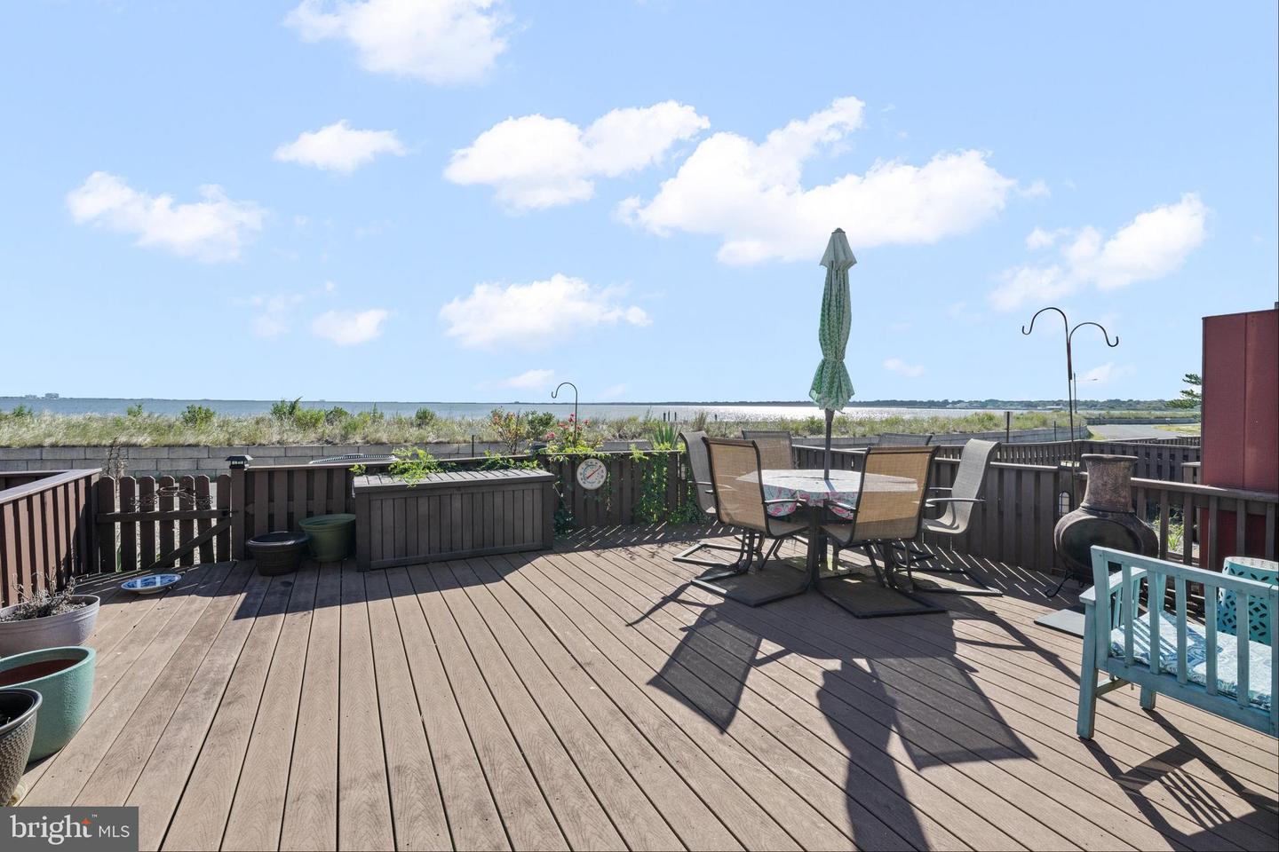13 Empire Dr