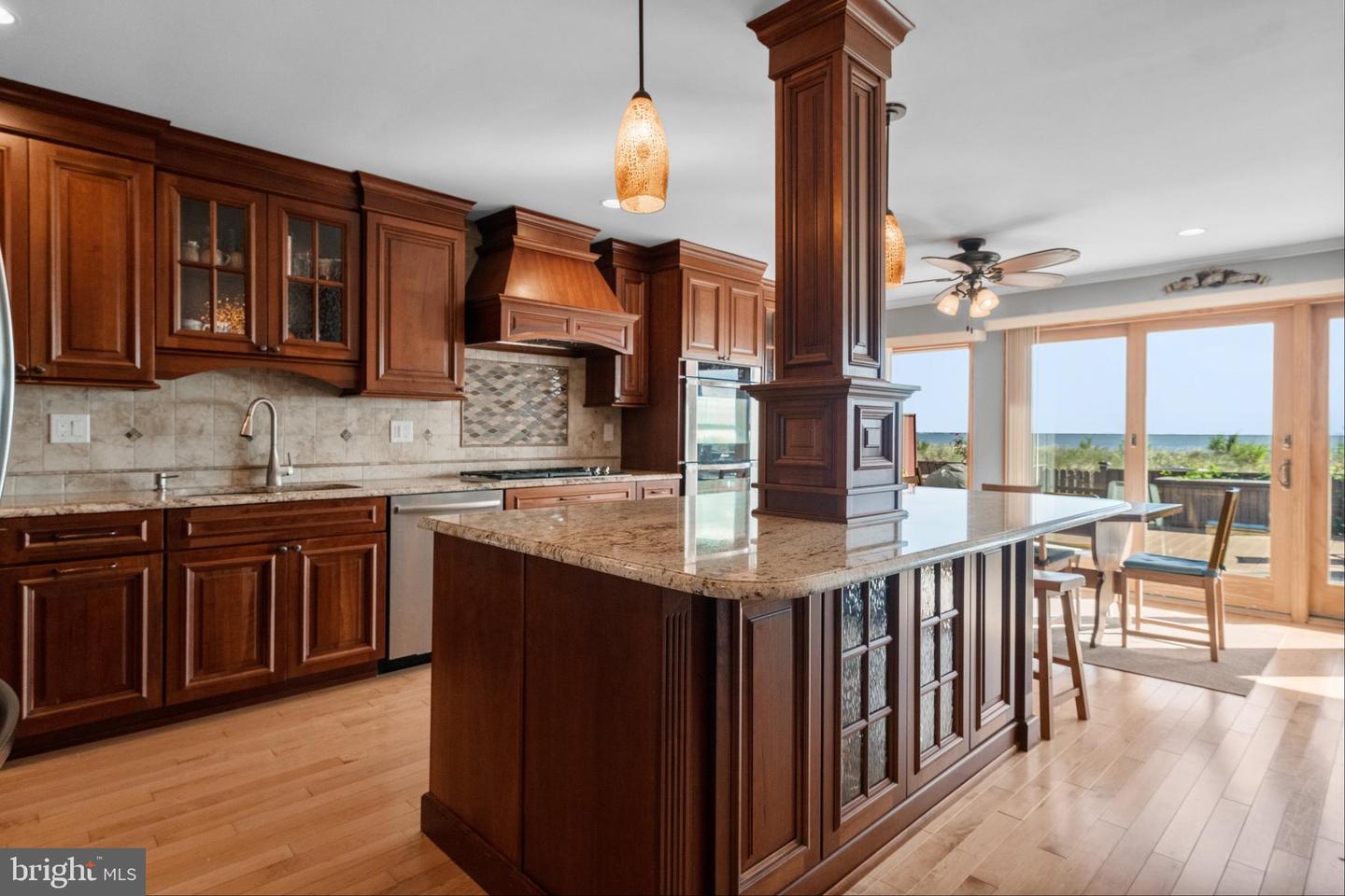 13 Empire Dr