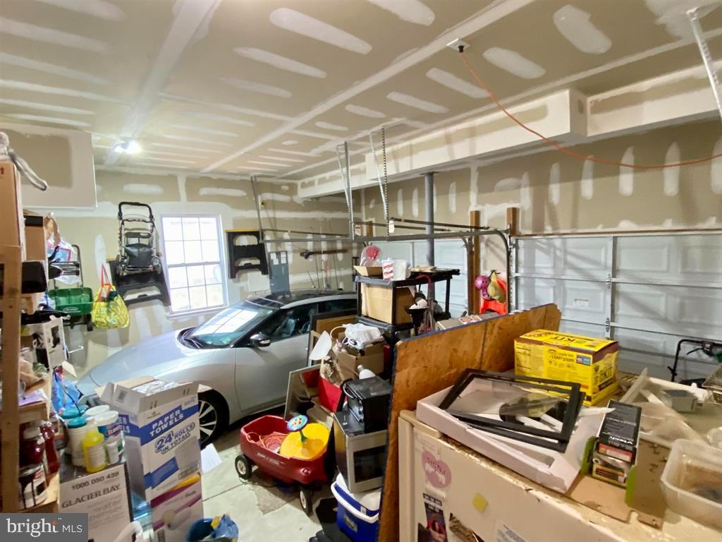 308 Elton Ln