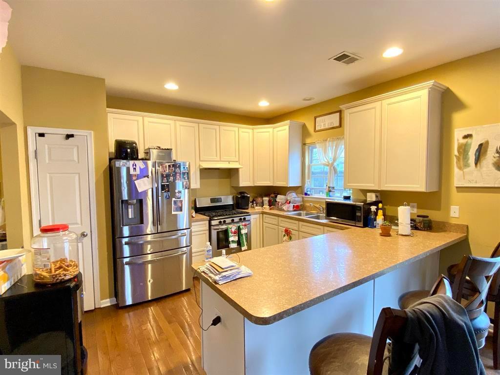 308 Elton Ln