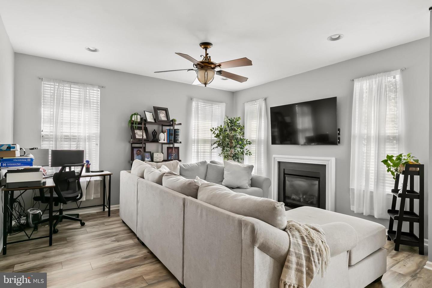 89 Meadow Cir