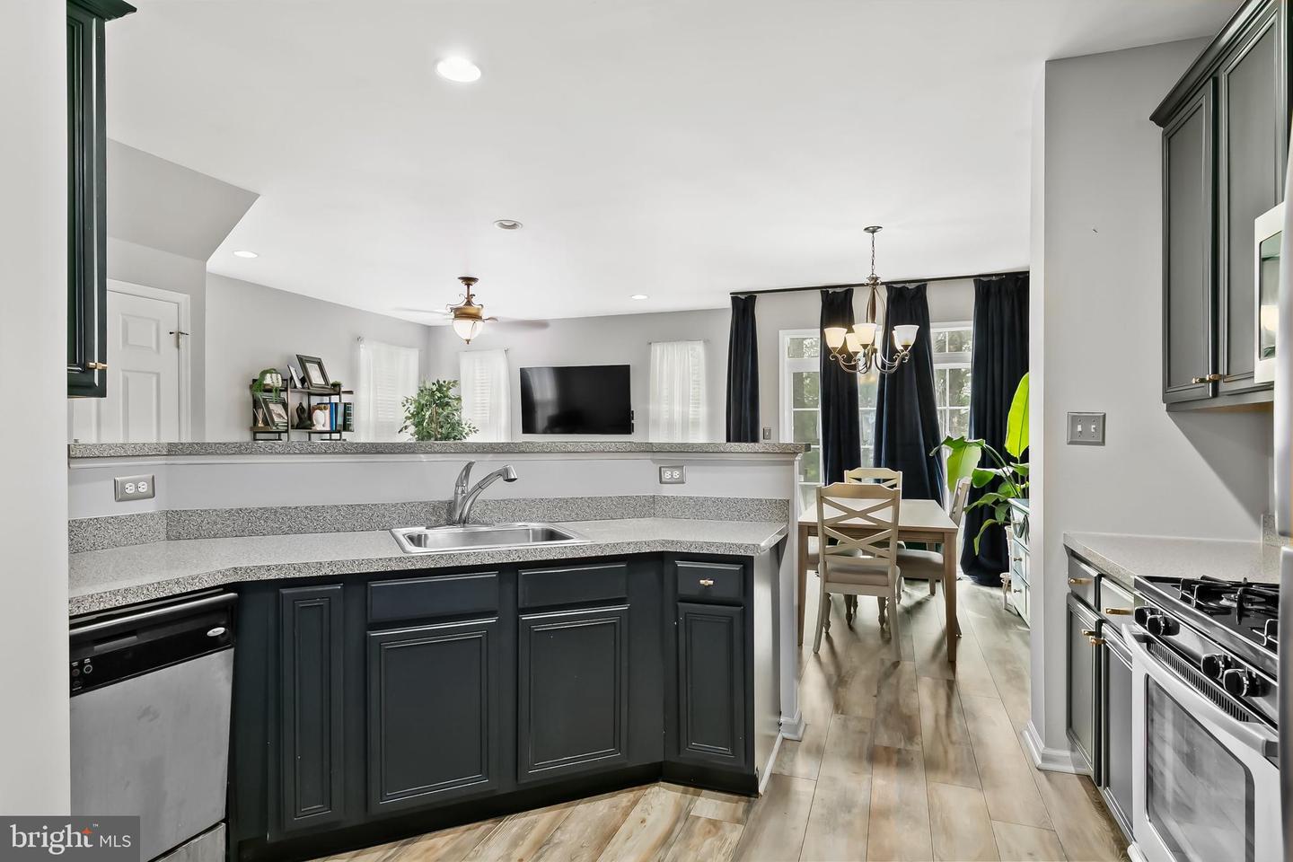 89 Meadow Cir