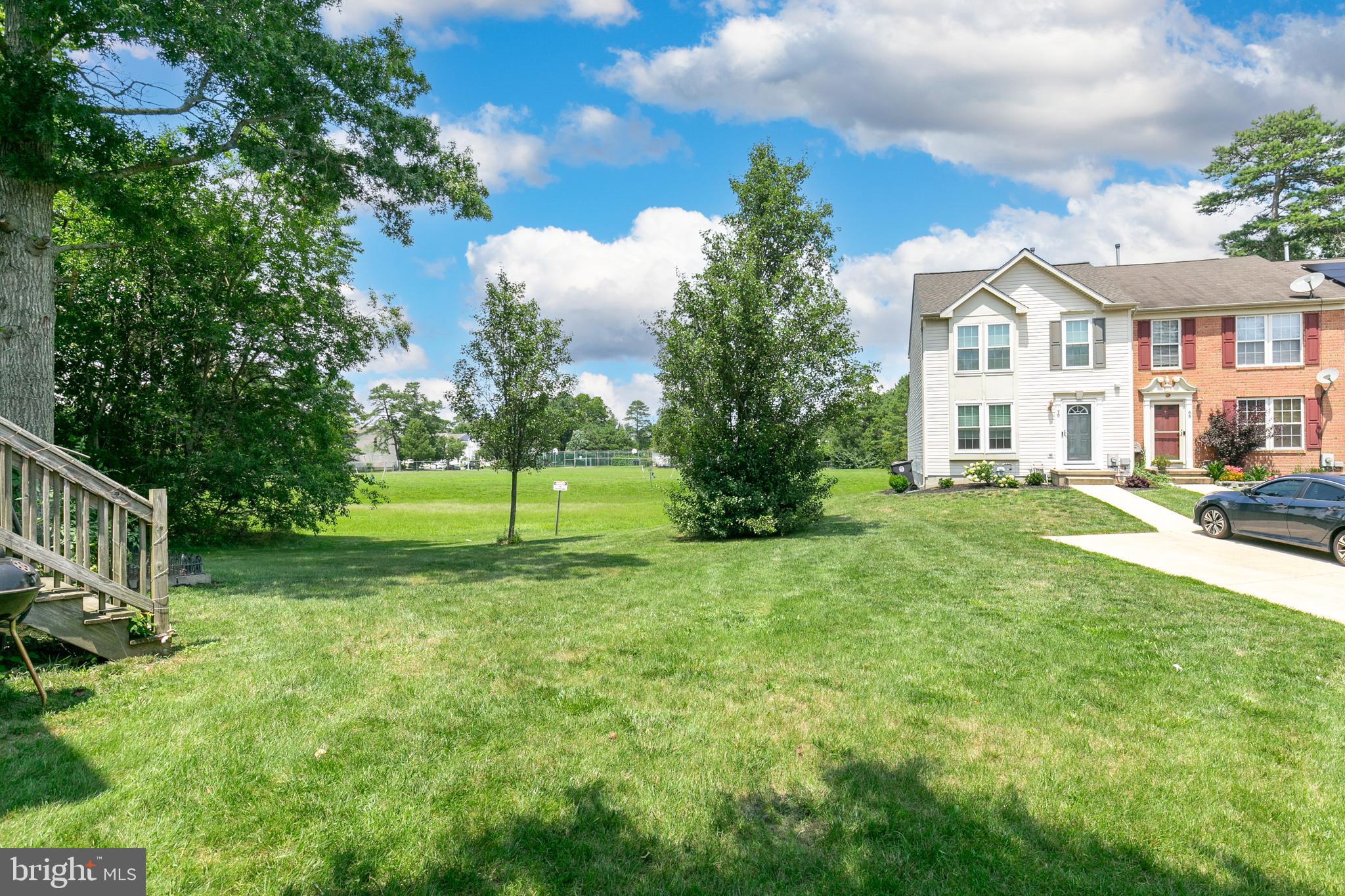 72 Jamestown Cir