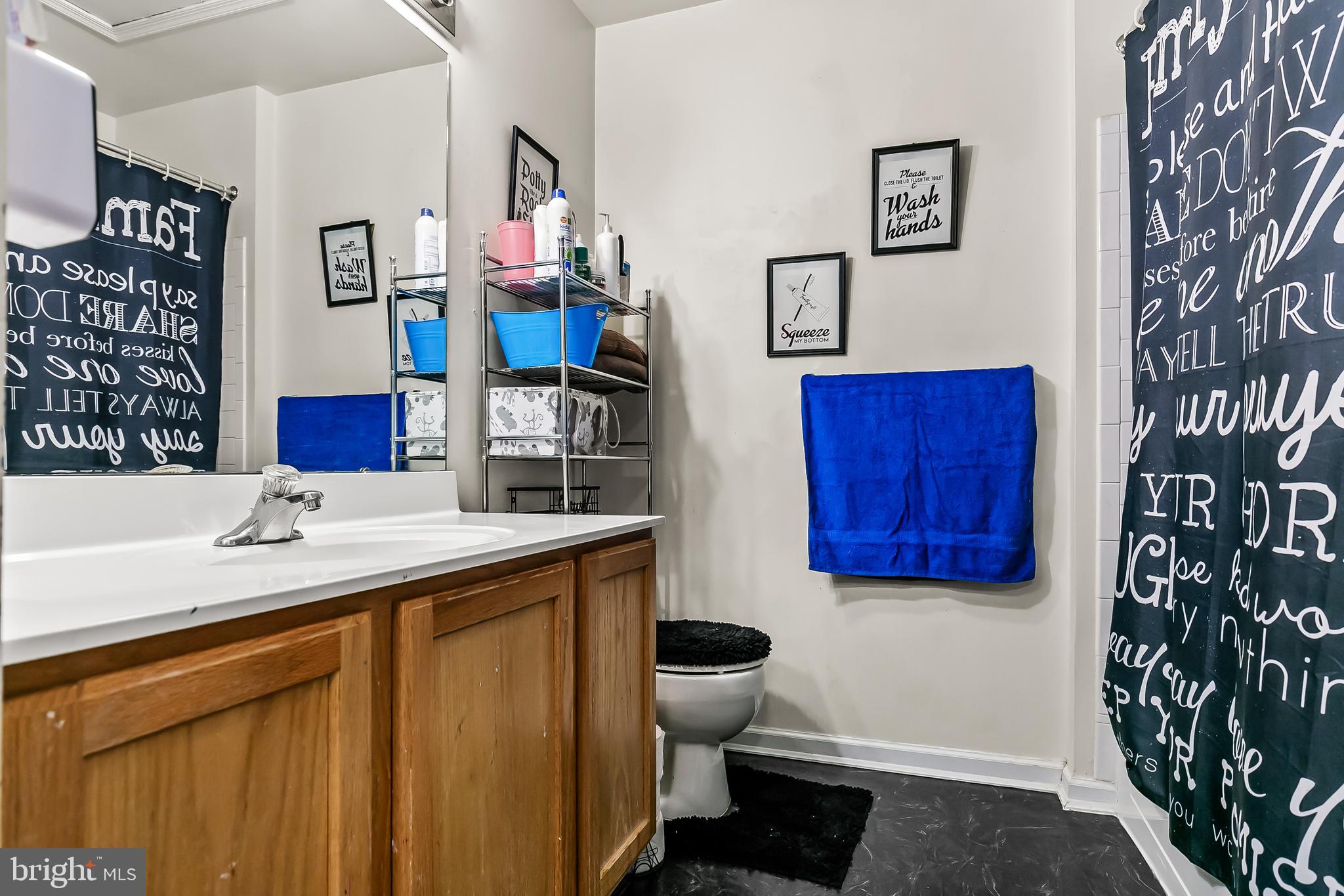 72 Jamestown Cir