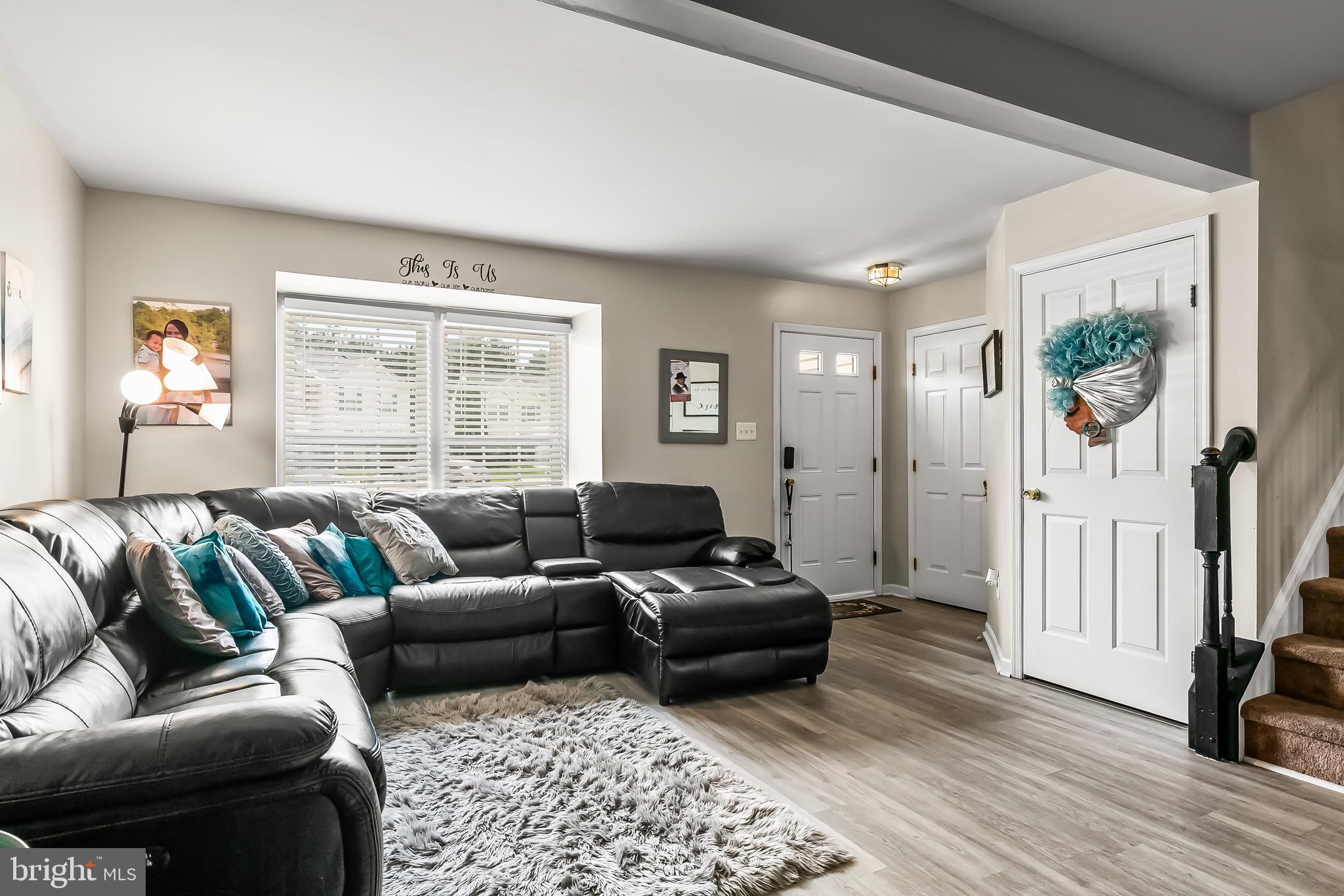 72 Jamestown Cir