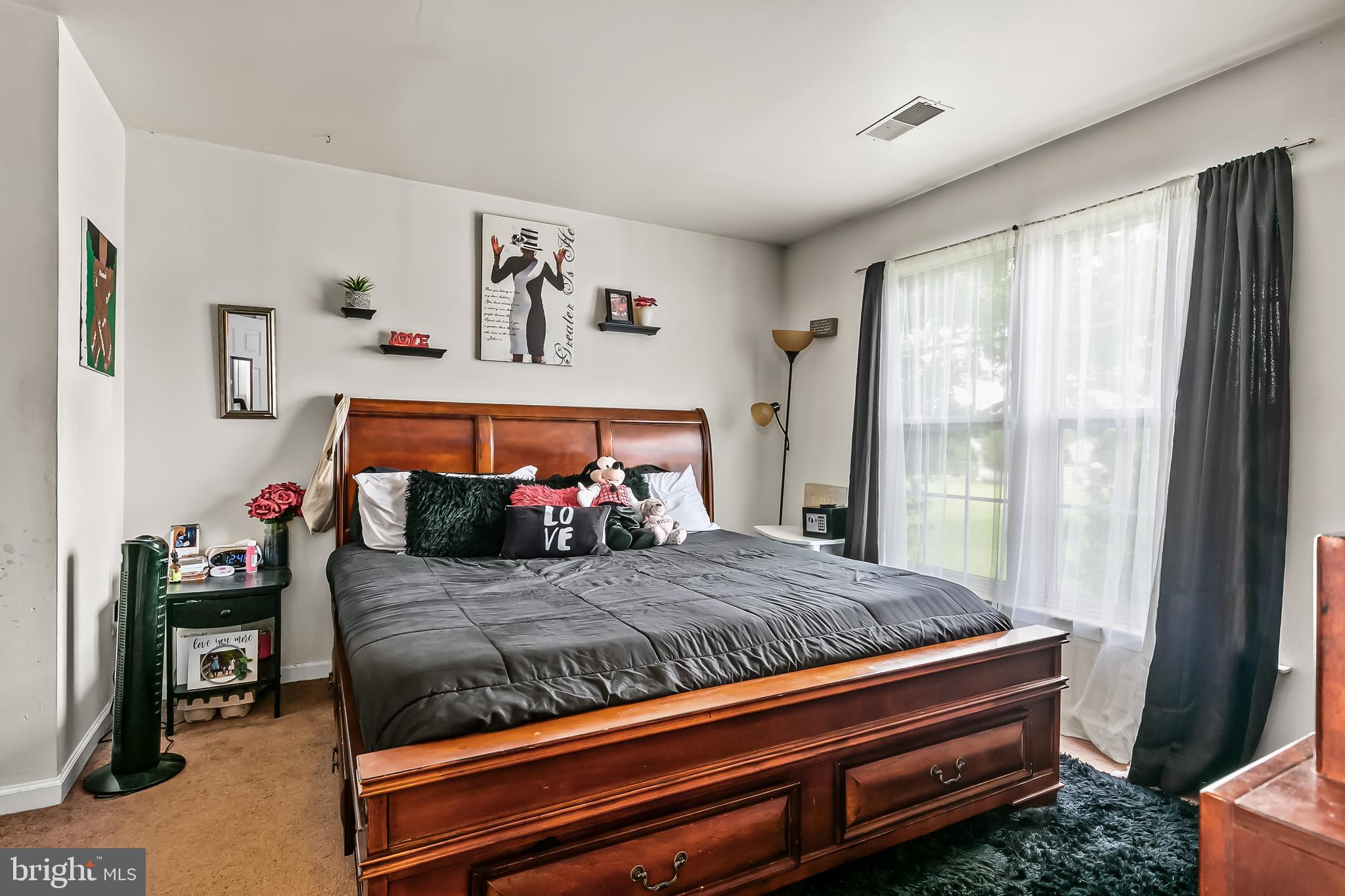 72 Jamestown Cir