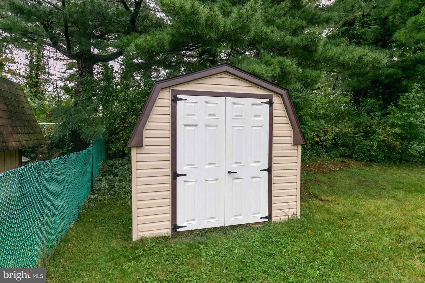 28 Haskell Ln