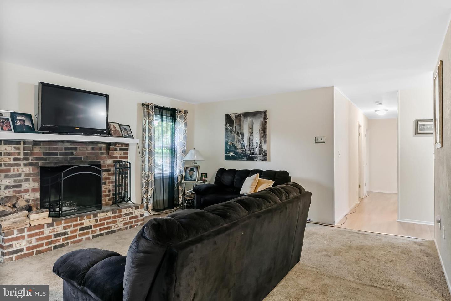 28 Haskell Ln