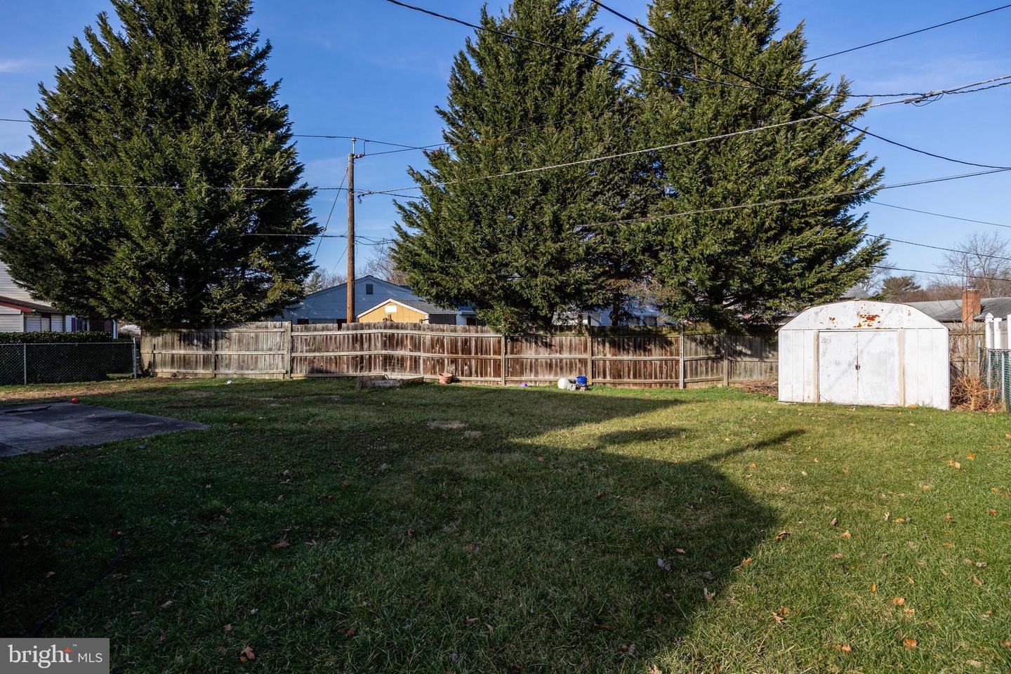 12 Elridge Ln