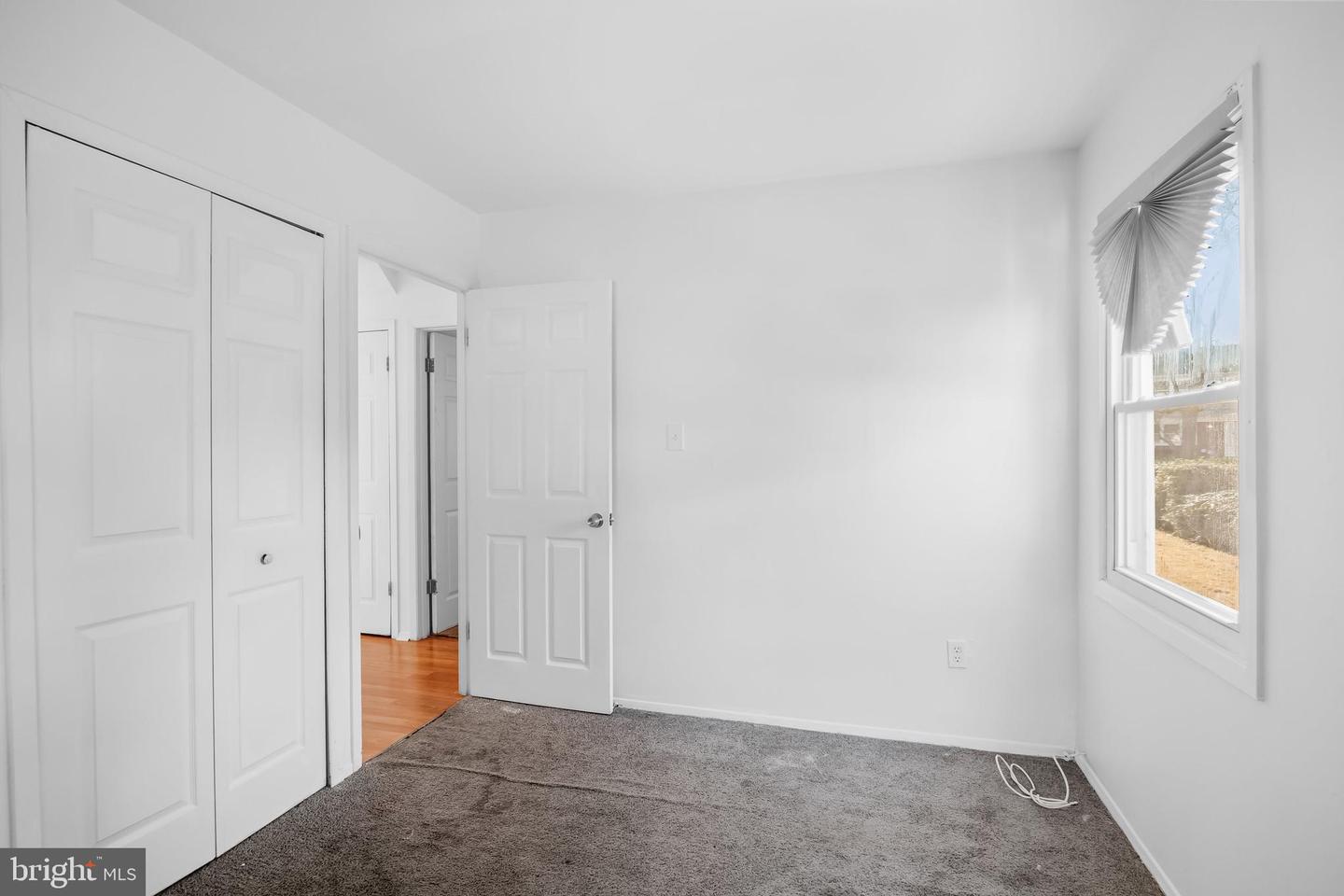 12 Elridge Ln