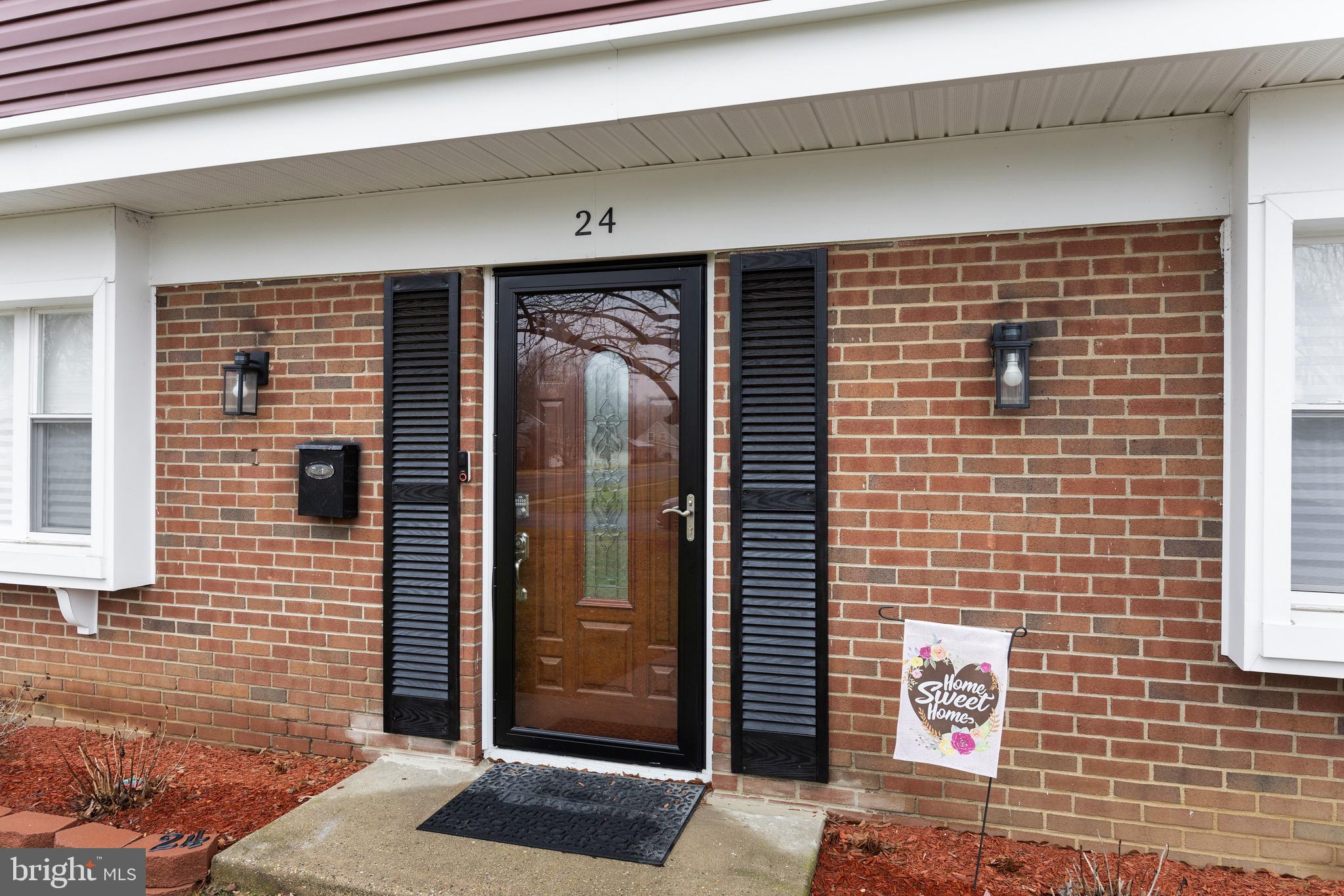 24 Minstrel Ln