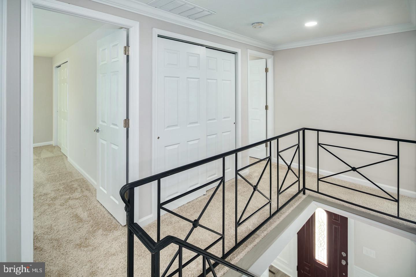 24 Minstrel Ln
