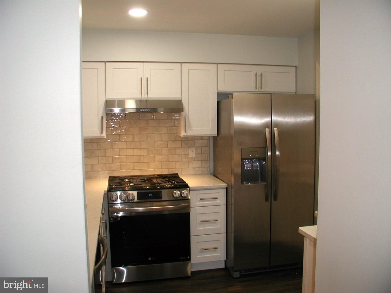 1306b Ralston Dr