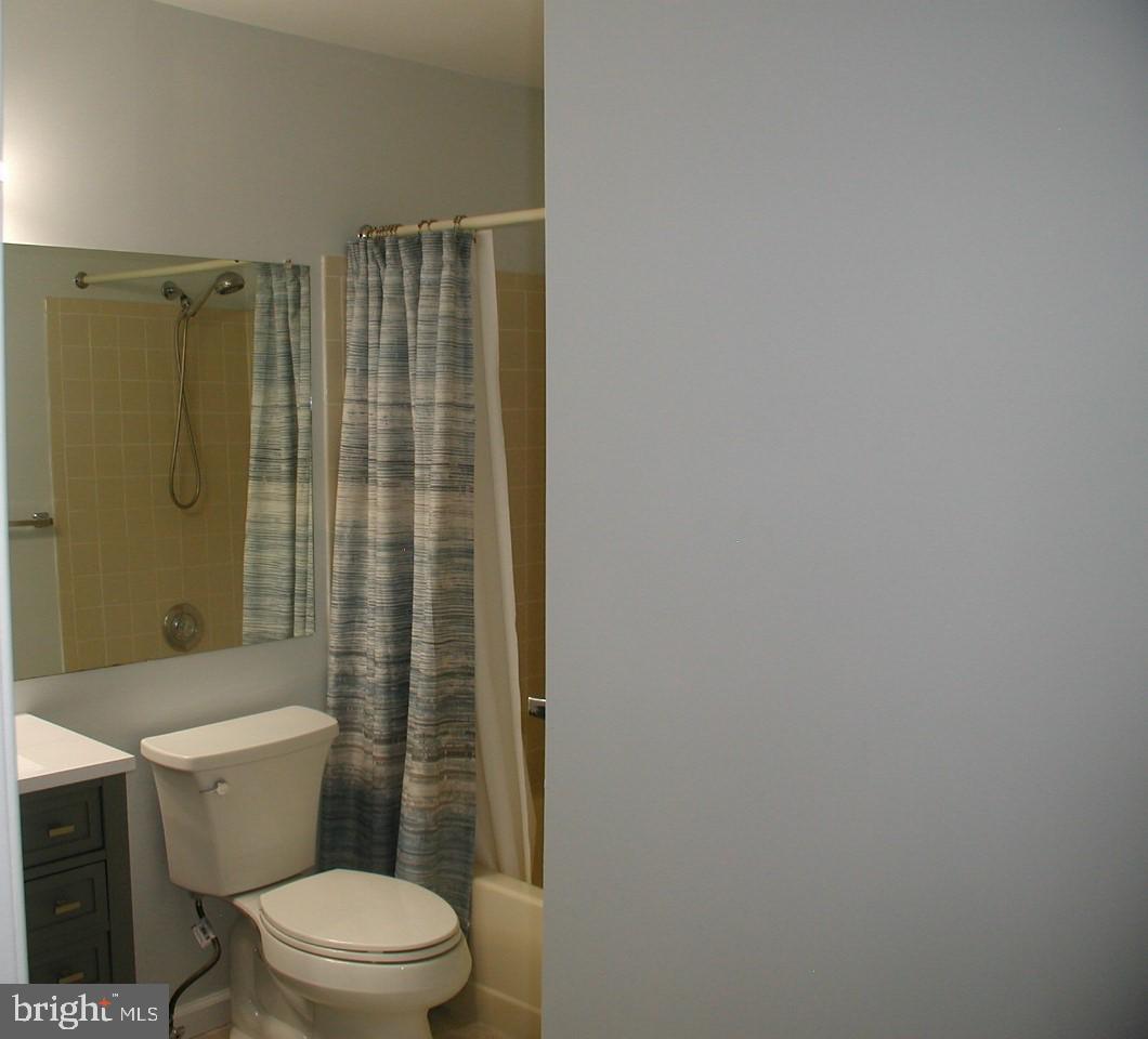 1306b Ralston Dr