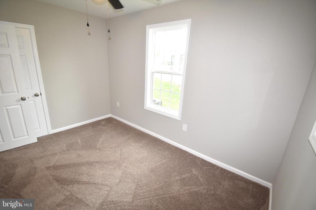 917 Mount Rd