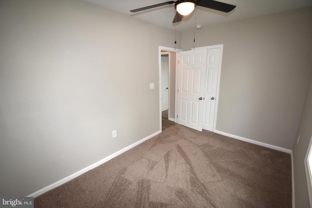 917 Mount Rd