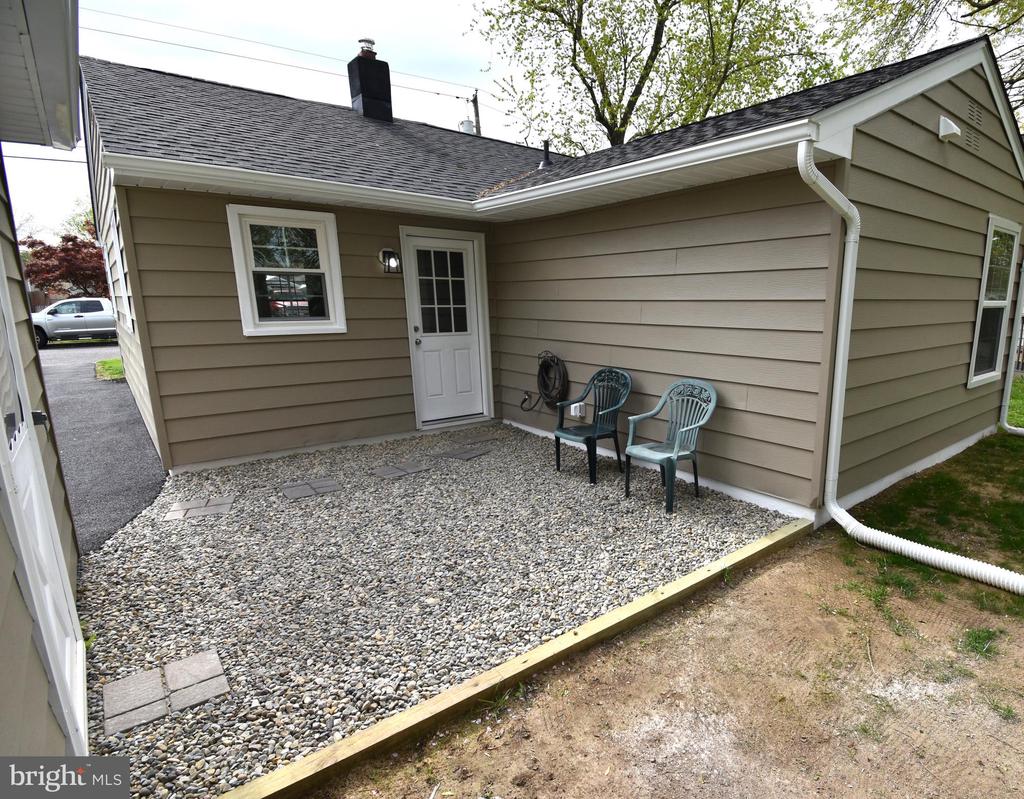 917 Mount Rd
