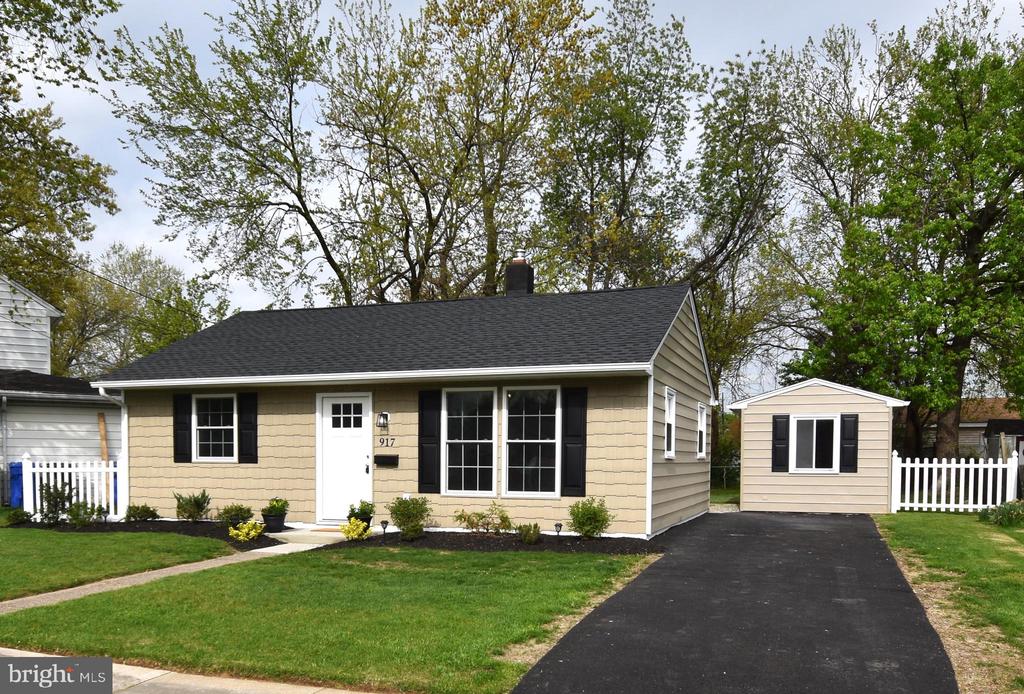 917 Mount Rd