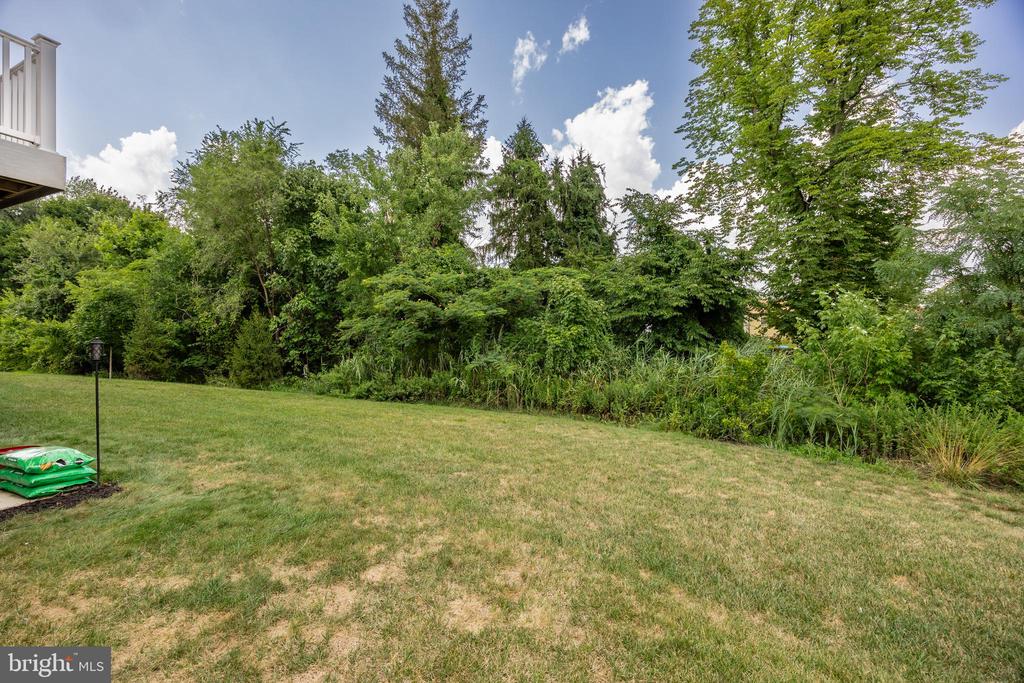 64 Benford Ln