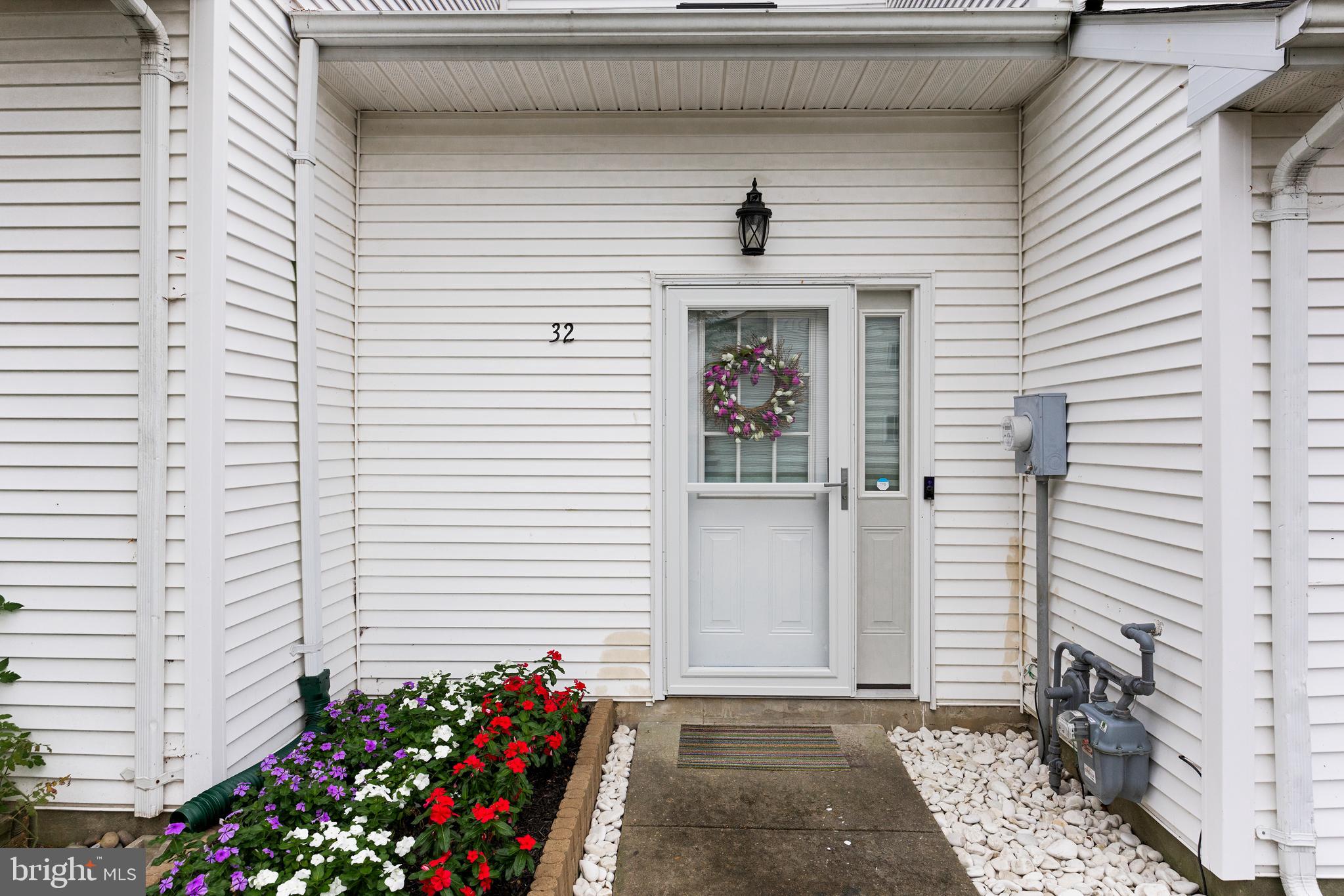 32 GINGER DR