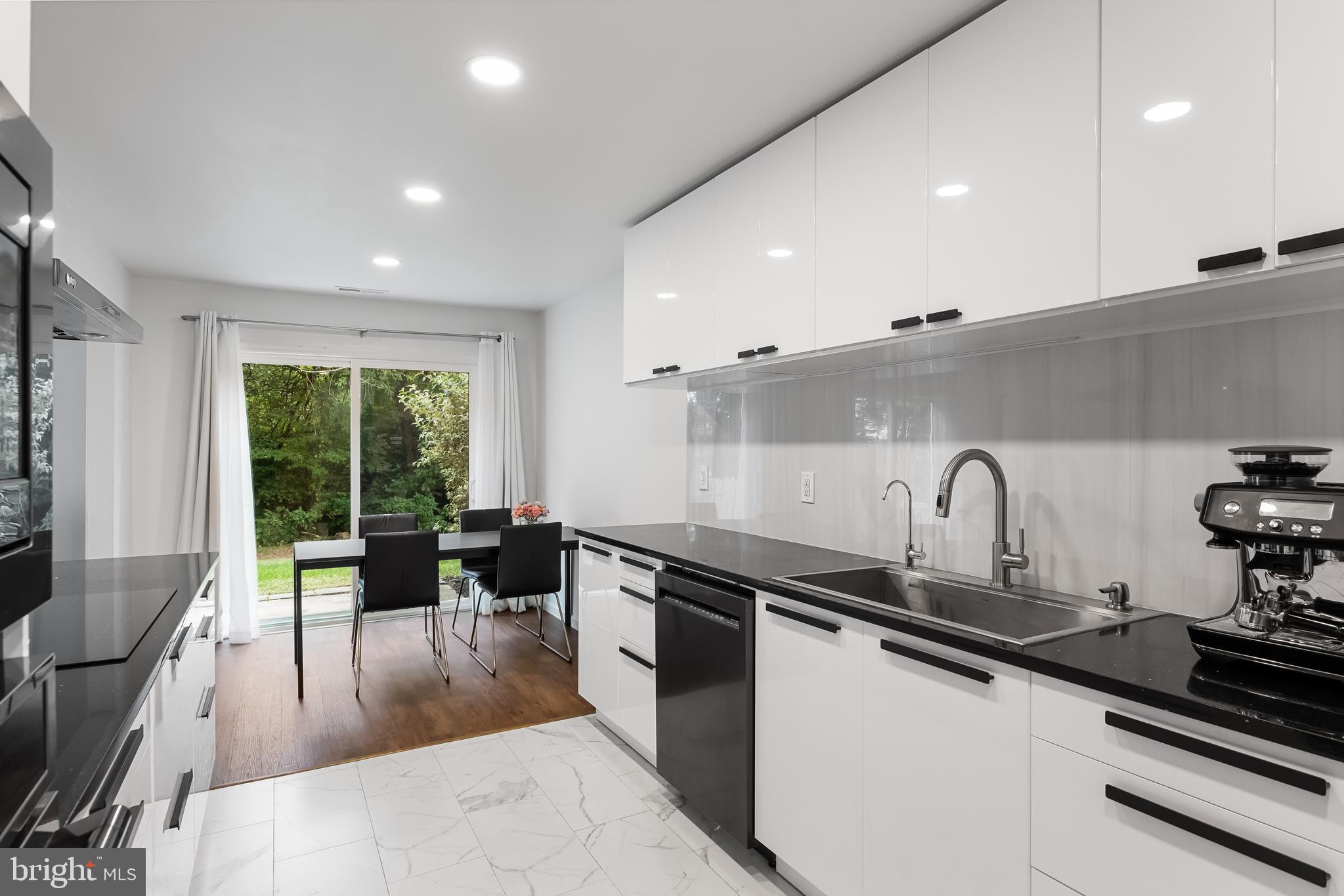 32 GINGER DR