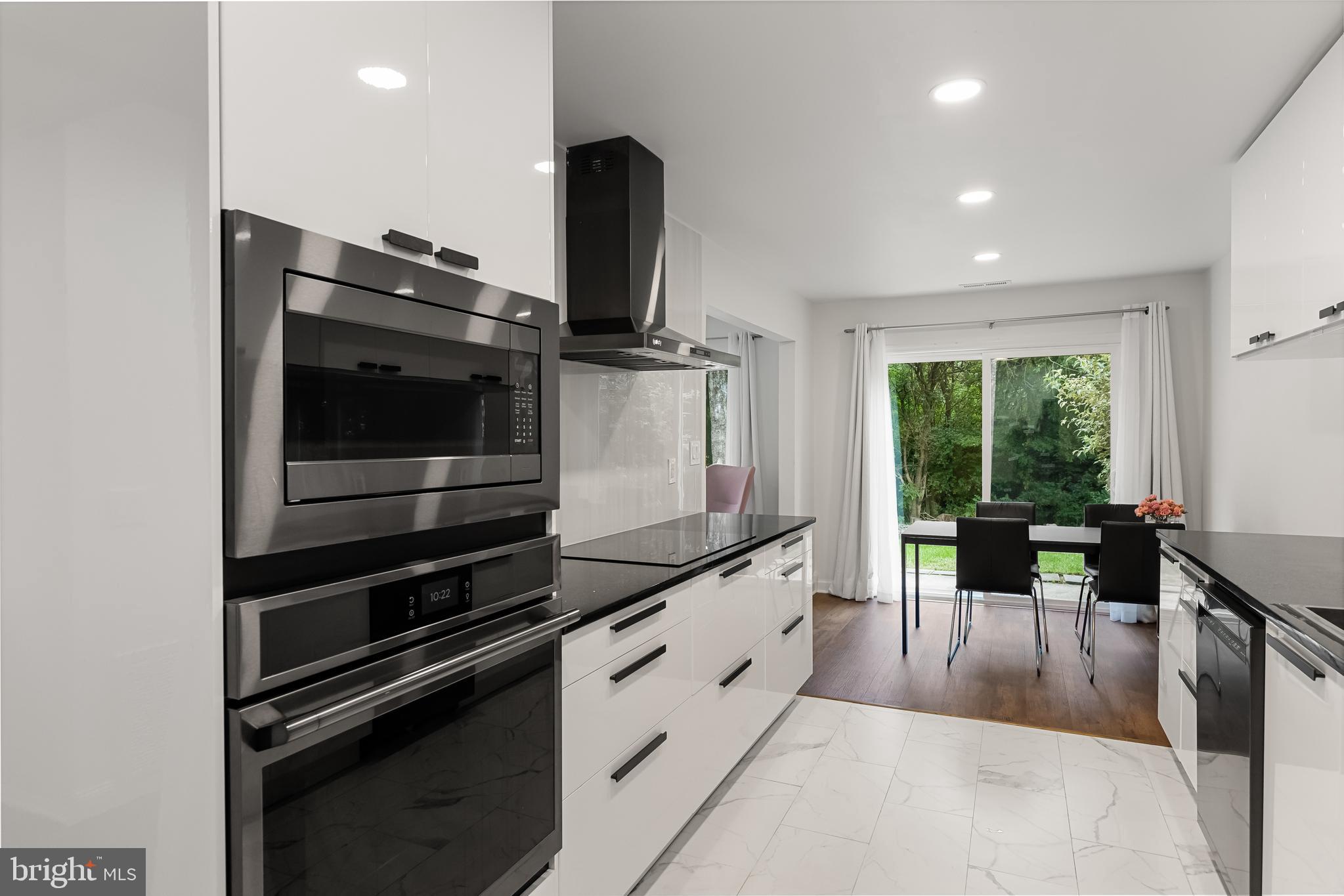 32 GINGER DR