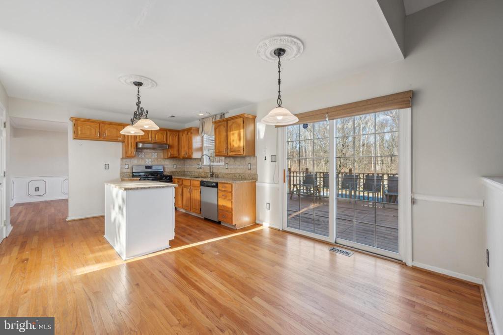 3 Kathryn Ct