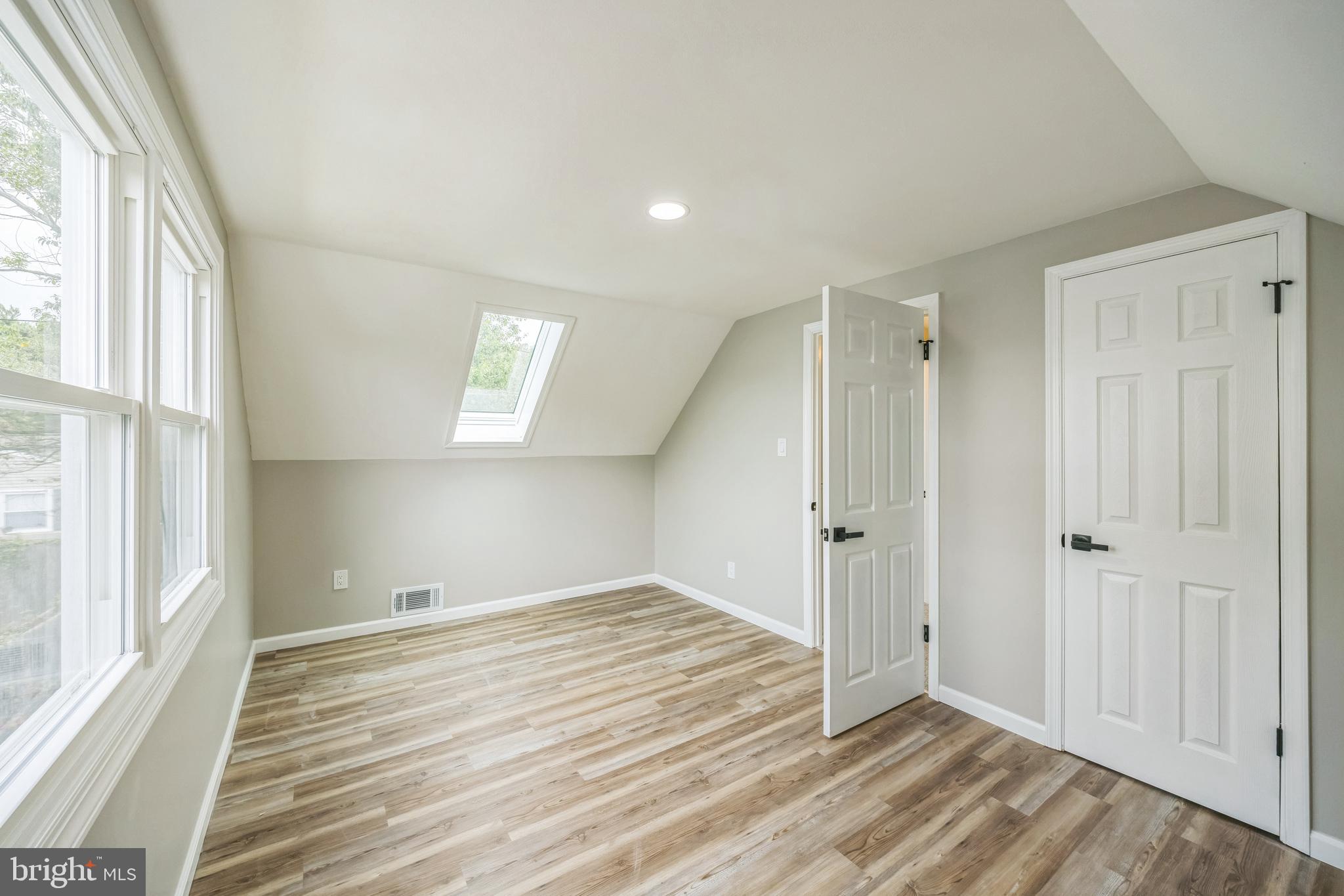 16 Gainscott Ln