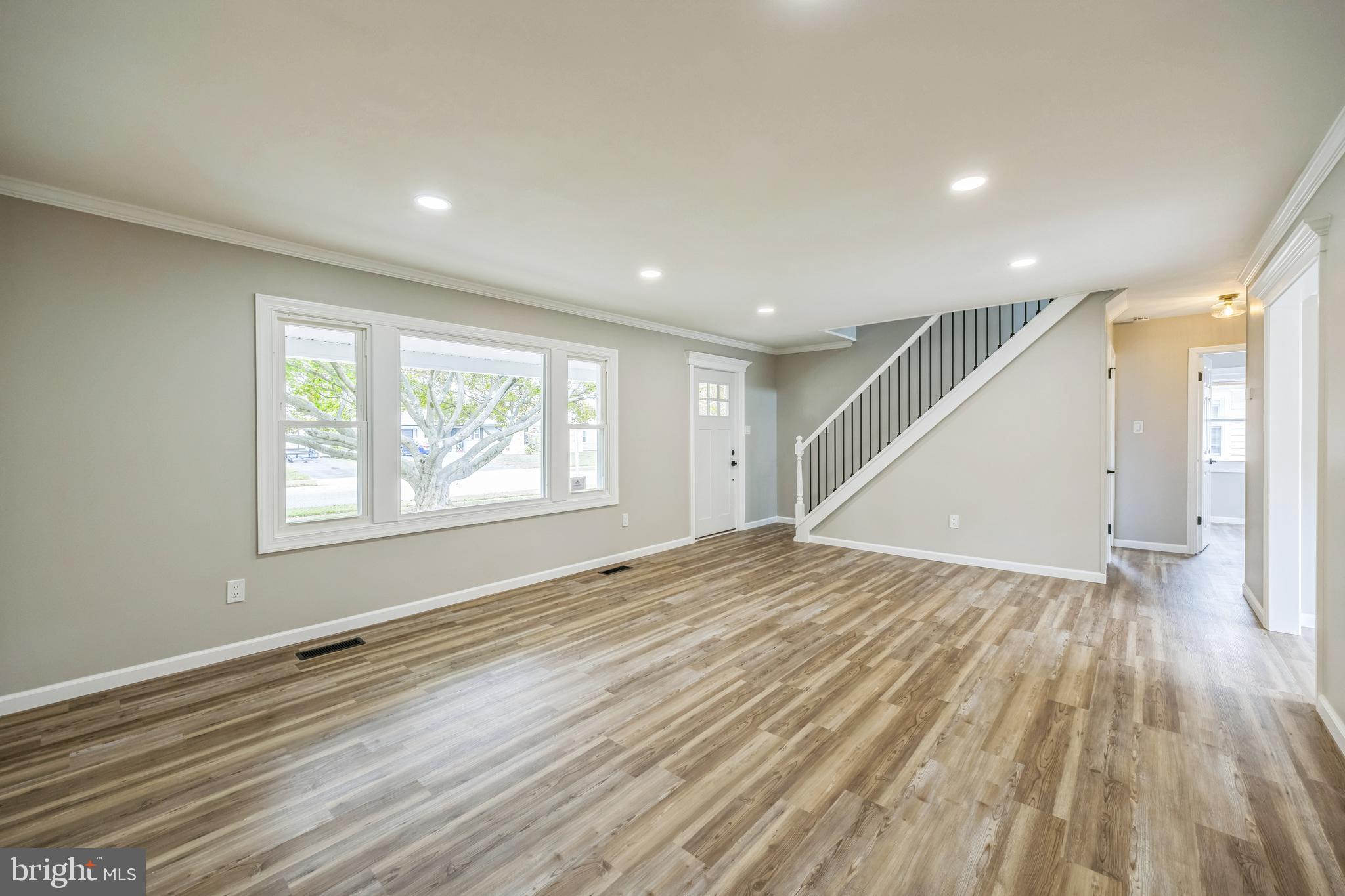 16 Gainscott Ln