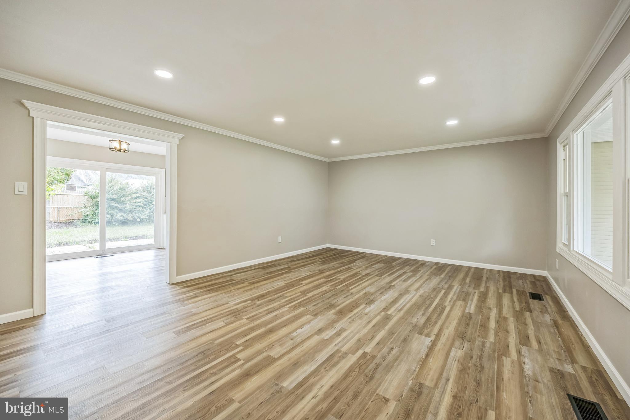 16 Gainscott Ln