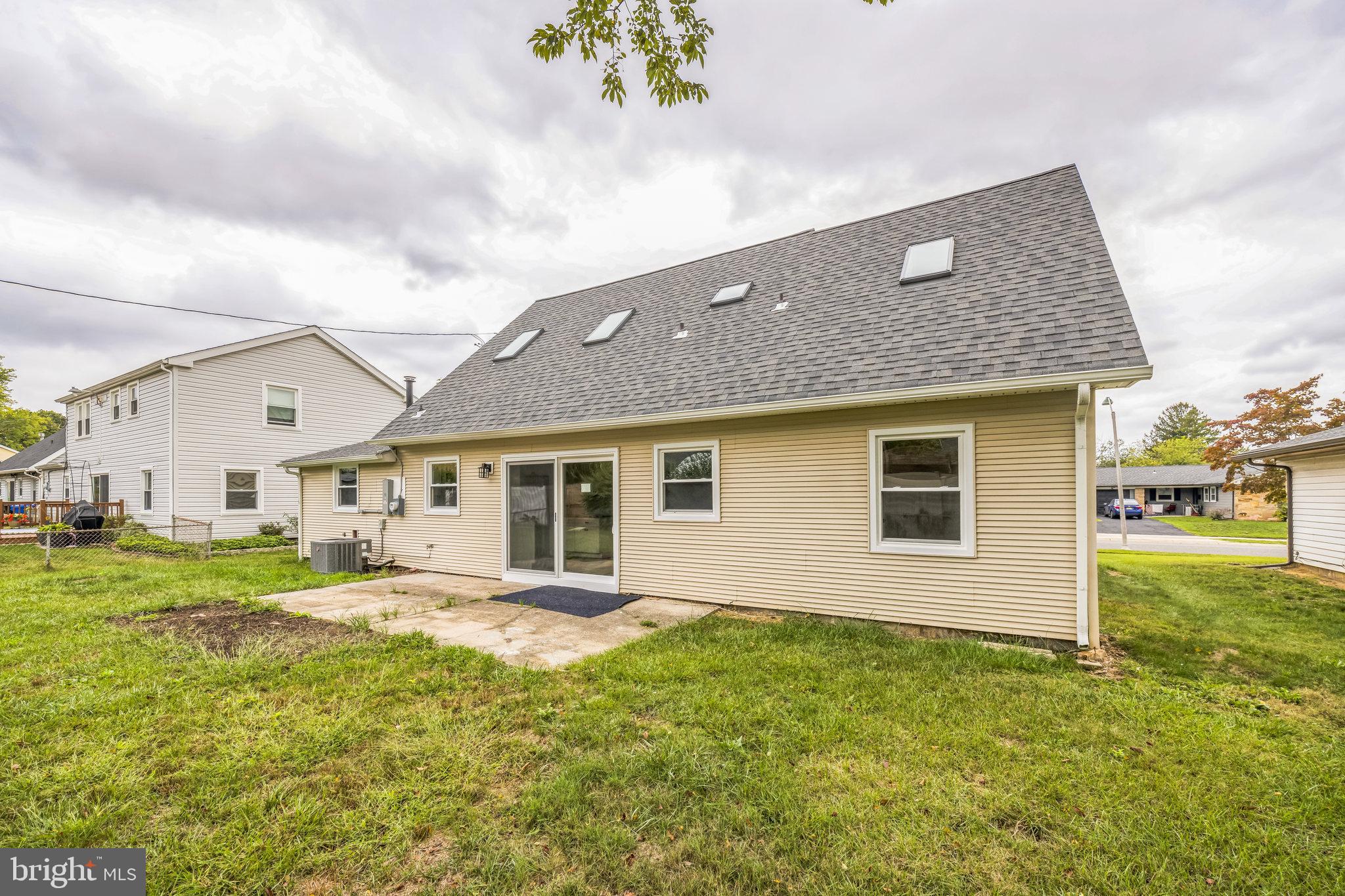 16 Gainscott Ln