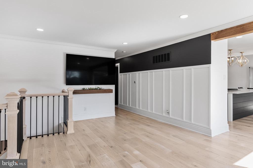 231 Lake Shore