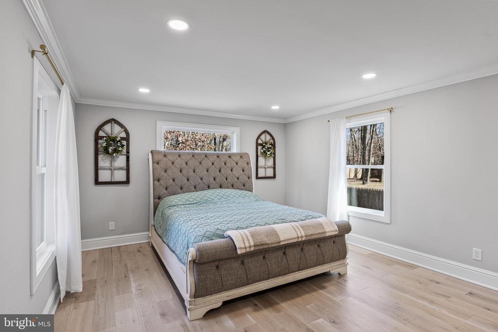 231 Lake Shore