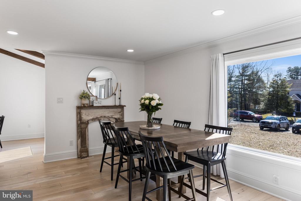 231 Lake Shore