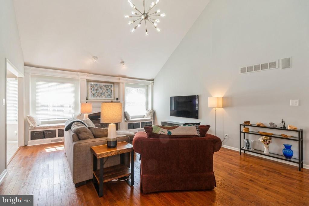 205 Amberfield Dr
